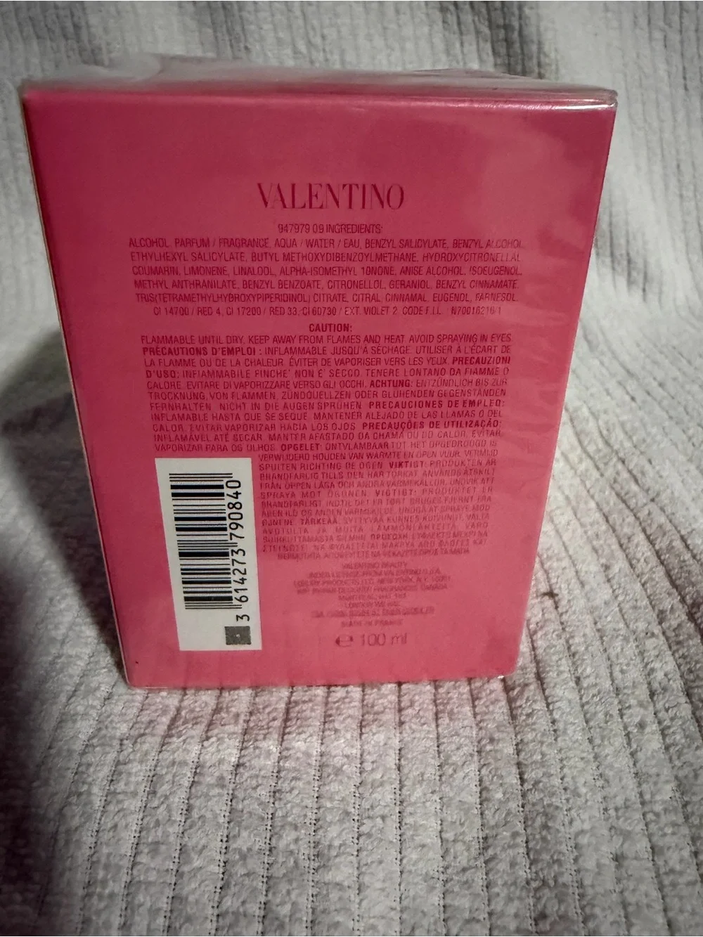 Valentino Donna Born In Roma Intense - Bright Pink & Black Box